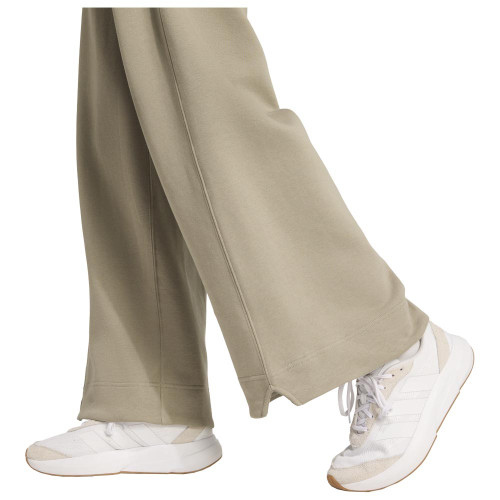 Adidas Γυναικείο παντελόνι φόρμας ALL SZN Track Pants